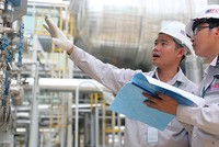 Nhiều DN duy trì tác phong công nghiệp ngay từ những ngày đầu năm nhằm hoàn thành kế hoạch cả năm