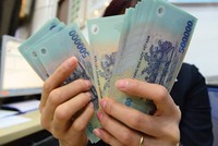 Vấn đề lãi “ảo” không chỉ tập trung ở những ngân hàng yếu kém, mà còn tồn tại ở một số ngân hàng có quy mô vừa trở lên