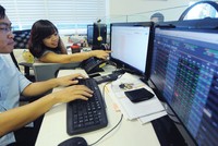 Cổ phiếu thép, ngân hàng, dầu khí còn cơ hội tăng trưởng