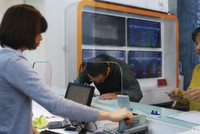 Giải mã dòng tiền chảy mạnh vào chứng khoán