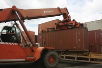 Xuất khẩu trực tuyến được cho là “cánh cửa” quan trọng để đưa hàng hóa Việt Nam đi xa hơn