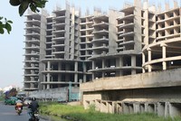 Thị trường bất động sản phía Nam cuối năm xuất hiện nhiều rủi ro. Ảnh: Gia Huy