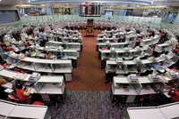 Hồng Kông dốc sức giành lại ngôi vương IPO 2018