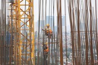 Nhà thầu thường đối mặt với rủi ro chủ đầu tư chậm thanh toán, đặc biệt với khoản tiền bảo hành công trình