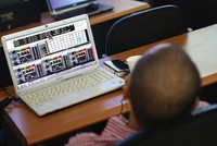 Dòng tiền luôn có lý do để chọn nơi chảy vào