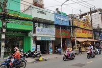 “Share” mặt bằng dùng chung đang là giải pháp hữu hiệu đối với những hộ kinh doanh nhỏ lẻ. Ảnh: Trọng Tín