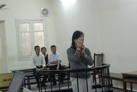 “Nữ quái” dùng sổ đỏ giả, chiếm đoạt tiền tỷ