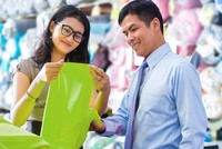 Ngân hàng hỗ trợ tiểu thương vượt khó cuối năm