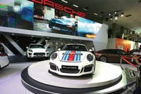 Giảm thuế Tiêu thụ đặc biệt với ô tô nhỏ: Lợi chưa thấy, hại bủa vây