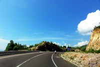 Điều chỉnh dự án mở rộng Quốc lộ 1D đoạn ngã ba Phú Tài - Long Vân