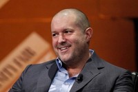 Người phụ trách thiết kế sản phẩm của Apple, Jonathan Ive.