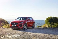 Jaguar ngày càng dấn sâu vào cuộc chơi SUV