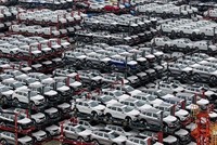 Xe điện Trung Quốc tràn ngập châu Âu