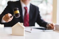 Hành lang pháp lý bất động sản hiện còn chồng chéo, chưa đồng nhất.