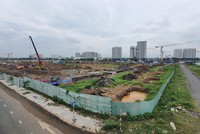 Giá đất tăng vọt gây khó cho tất cả các bên liên quan. Ảnh: Lê Toàn.