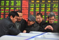 Người giàu tháo chạy khỏi chứng khoán Trung Quốc