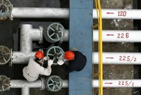 Trung Quốc thành nhà nhập khẩu dầu thô lớn nhất thế giới