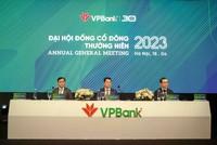 Chủ tịch đoàn điều hành ĐHCĐ