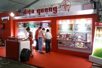 Bóng đèn Điện Quang giải trình lãi đột biến quý III
