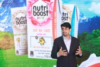 Ông PeeYush Sharma, Tổng giám đốc Coca-Cola Việt Nam phát biểu tại lễ ra mắt sản phẩm sữa nước Nutriboost