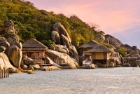 Tham vọng trở thành công ty hàng đầu trong lĩnh vực nghỉ dưỡng cao cấp khiến Ninh Vân Bay trượt dài trong thua lỗ.