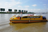 Tàu buýt đường sông được hạ thủy hôm 21/8. Ảnh: Báo Người lao động