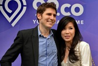 Tỷ phú Eduardo Saverin và vợ Elaine Andriejanssen. Ảnh: AFP