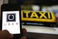 Uber sẽ được quản lý như một hãng dịch vụ vận tải tại EU. Ảnh: Reuters