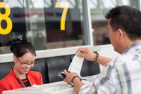 Kinh nghiệm của nhiều người khi du lịch Tết, nên đặt vé và các dịch vụ trước 2 tháng để có giá tốt. Ảnh minh họa: Jetstar.