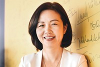 Bà Thạch Lê Anh, người sáng lập, Chủ nhiệm Vietnam Silicon Valley.