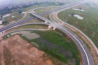 Bình quân suất đầu tư cho cao tốc 4-6 làn xe là 215 tỷ đồng/km. Ảnh: Giang Huy