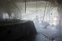 Cháy tại trung tâm thương mại ở Sài Gòn, nhiều người tháo chạy