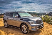 Infiniti QX80 có giá gần 7 tỷ đồng tại Việt Nam.