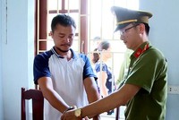 Nguyễn Duy Sơn bị cơ quan công an bắt giữ.