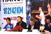 Giải Chạy Marathon Quốc tế Hà Nội (Hanoi International Marathon) hướng đến trở thành giải marathon quốc tế tầm cỡ như Boston (Mỹ) hay London (Anh). Ảnh: Buổi họp báo giới thiệu giải chạy Hanoi International Marathon 2019 diễn ra sáng 14/6/2018 tại Hà Nội.