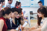 Theo số liệu của các nhà mạng, có khoảng 74,5 triệu thuê bao 11 số sẽ được chuyển đổi mã mạng thành 10 số. Ảnh: VNPT