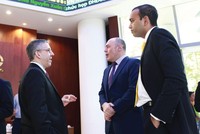 Việc định hướng phát triển thị trường ngày càng minh bạch, bền vững, tiệm cận với thông lệ quốc tế sẽ là yếu tố then chốt tạo sức hút đối với nhà đầu tư nước ngoài.