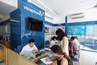 Bỏ quy định chụp ảnh thuê bao điện thoại di động: Sửa sai, muộn còn hơn không