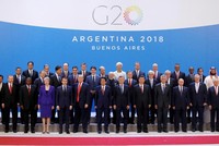 Lãnh đạo các nước chụp ảnh tại Hội nghị Thượng đỉnh G20 ở Buenos Aires, Argentina. Ảnh: Reuters.
