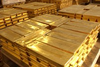 80 tấn vàng mà đoàn quân của Napoleon vơ vét được từ Moscow được cho là đang cất giấu dưới đáy hồ Bolshaya Rutavech. (Ảnh minh họa).