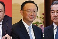 Từ trái qua phải, Tề Ngọc, bí thư đảng ủy của Bộ Ngoại giao; Dương Khiết Trì, trưởng ban Đối ngoại Trung ương và Ngoại trưởng Vương Nghị. Ảnh: Xinhua.