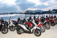 Nhiều hãng xe chuyển sang dòng xe tay ga cao cấp đắt tiền.