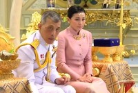 Lễ sắc phong nữ tướng thành Hoàng hậu Thái Lan