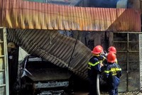 Hiện trường vụ cháy. Ảnh: N.H.