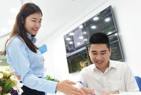 Cắt giảm lãi suất “kích” tâm lý thị trường