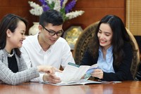 BIC là 1 trong 2 doanh nghiệp bảo hiểm 
phi nhân thọ có phát sinh doanh thu phí nghiệp vụ bảo hiểm bảo lãnh cho đến nay.