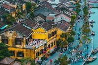 Hội An được ví như trái tim của du lịch miền Trung với nguồn thu đáng kể từ du lịch và có mức tăng trưởng cao hơn 20% mỗi năm.