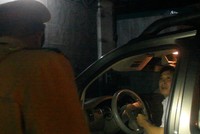 Khi bị yêu cầu dừng xe, tài xế T. đã nhấn ga bỏ chạy (ảnh CSGT).