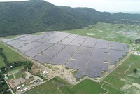 Sao Mai Solar PV1 dưới chân Núi Cấm phong cảnh hữu tình và nhuốm màu huyền thoại.