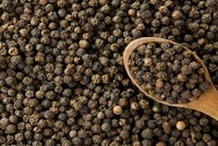 13 DN Việt Nam đang chịu không ít thiệt lại vì 58 container hạt tiêu trị giá 3 triệu USD mắc kẹt tại Nepal.